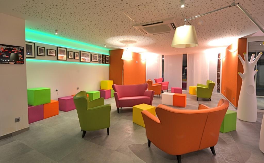 Ibis Styles Nivelles Otel Dış mekan fotoğraf