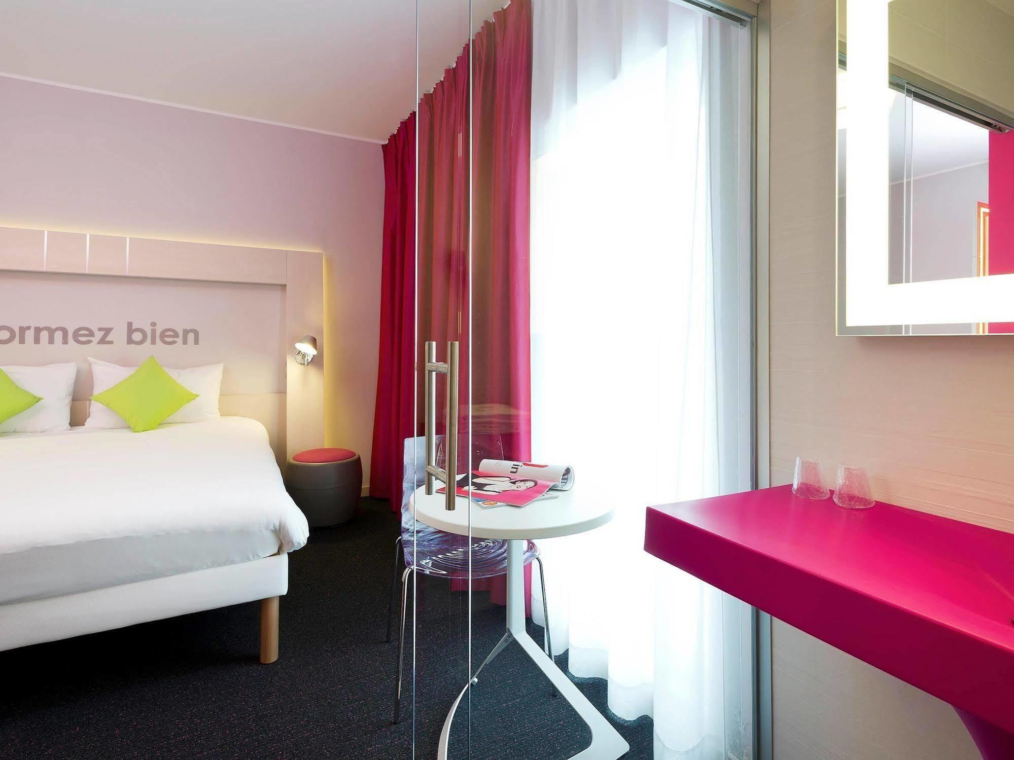 Ibis Styles Nivelles Otel Dış mekan fotoğraf