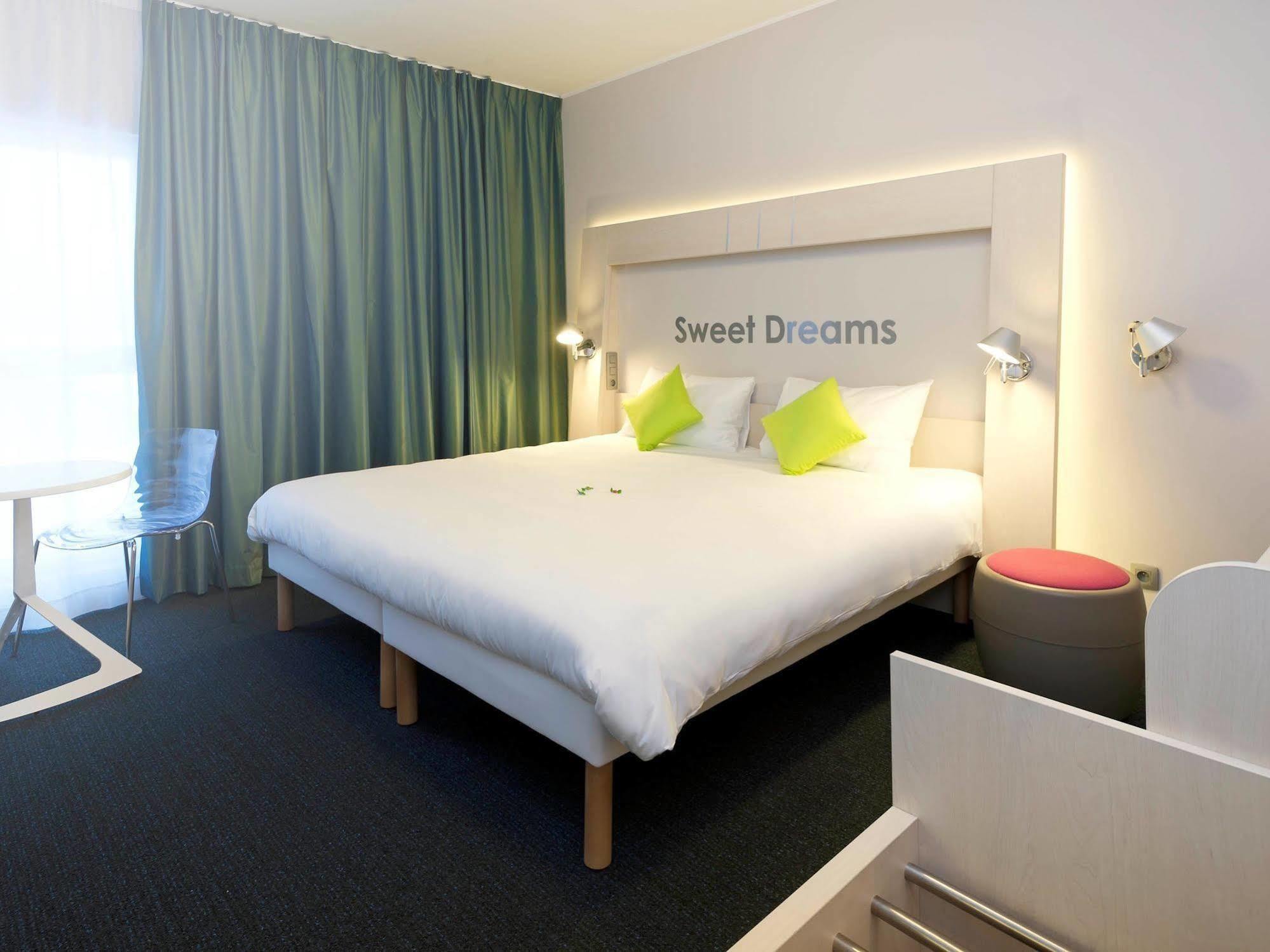 Ibis Styles Nivelles Otel Dış mekan fotoğraf